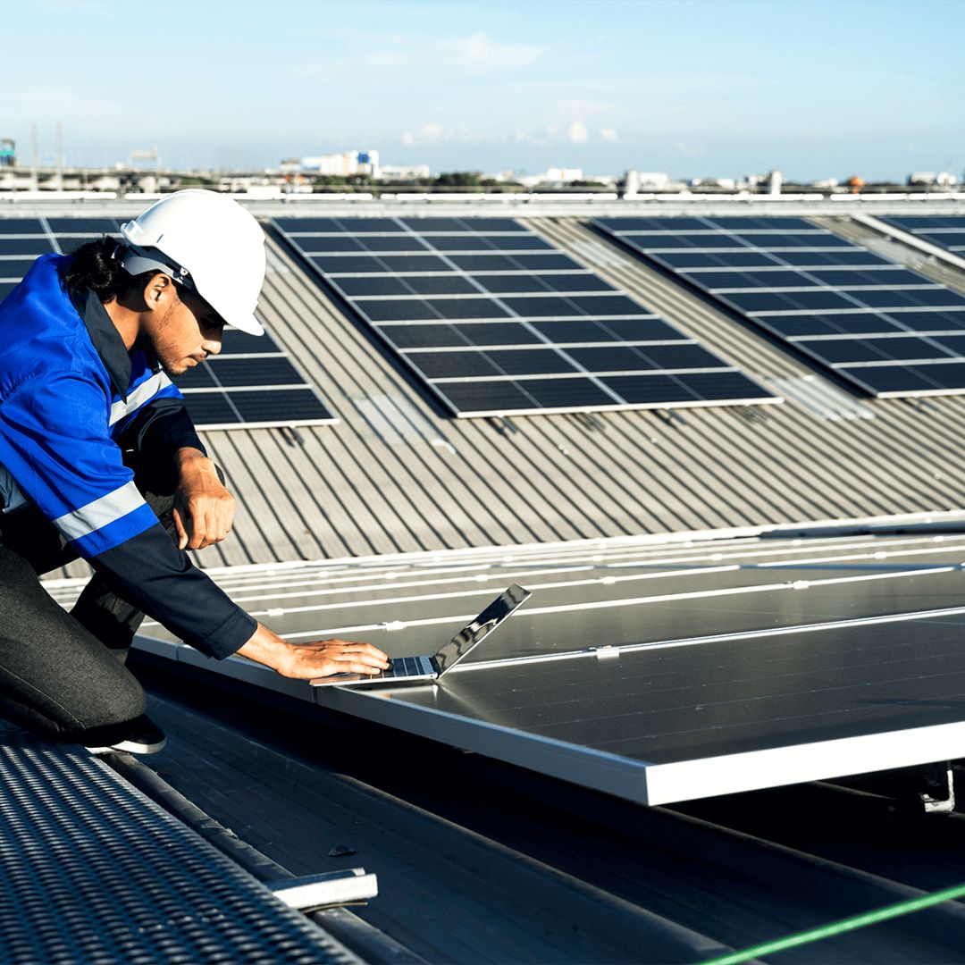 Fotovoltaico per il tetto del capannone aziendale